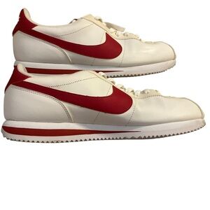 Nike Red and White Athletic ShoesNike Cortez ‘72 EUC